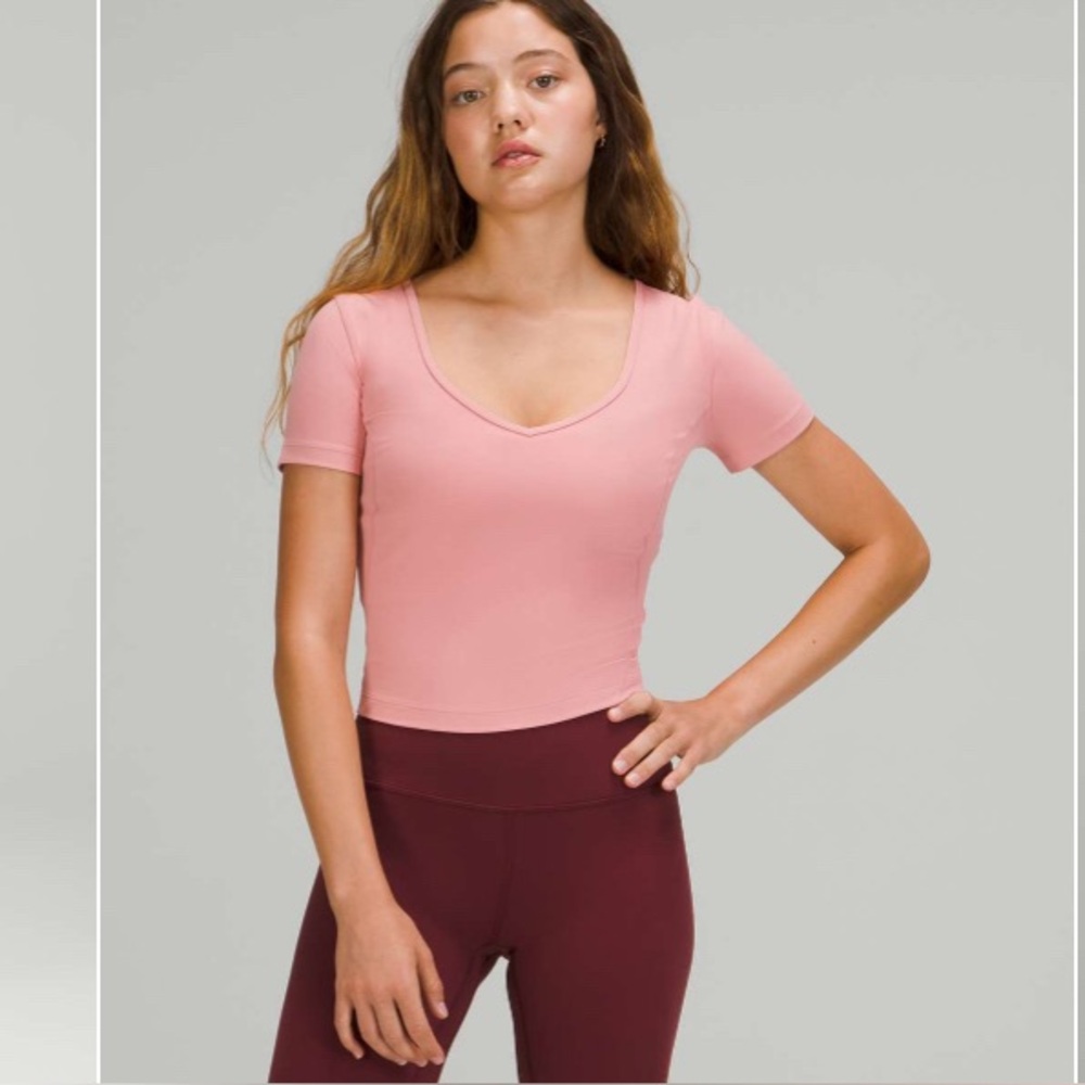 lululemon align t-shirt in pink puff Perfect condition